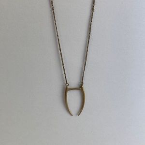 Oak + Fort Horn Necklace